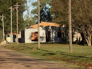 LOTES VENTA-ANTICPO Y 40 CUOTAS EN PESOS-JOSE C.PAZ foto 3