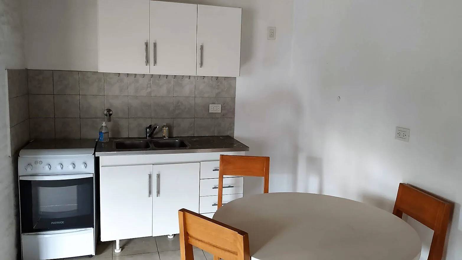 Departamento en alquiler en Villa Maipú, 2 ambientes, 35 m² foto 2