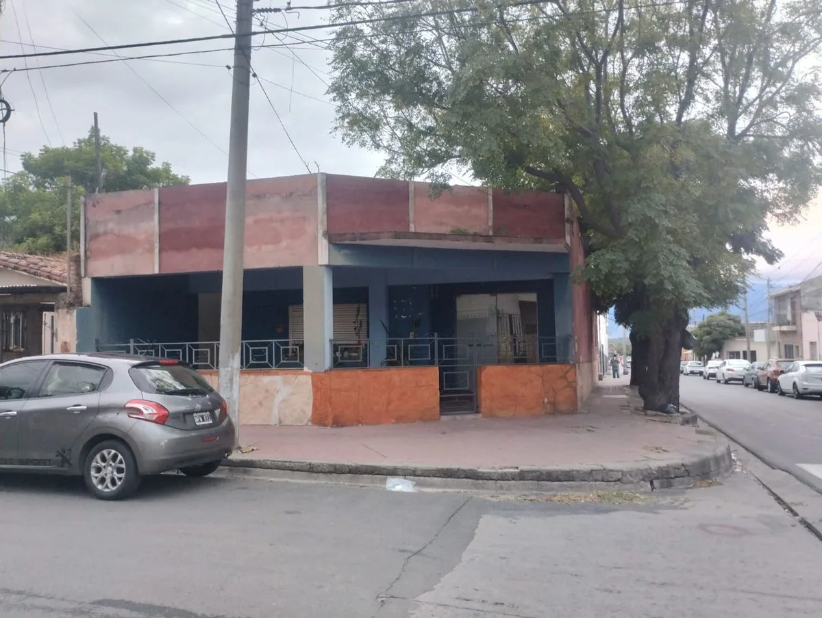 SE VENDEN 2 CASAS +  LOCAL COMERCIAL-OPORTUNIDAD foto 4