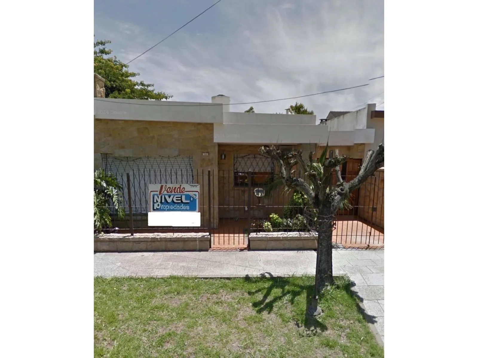 LOTE EN ZONA RESIDENCIAL - VILLA LUZURIAGA foto 2
