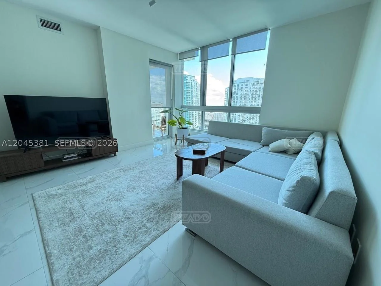 300 S Biscayne Blvd #T-2806 300 foto 3