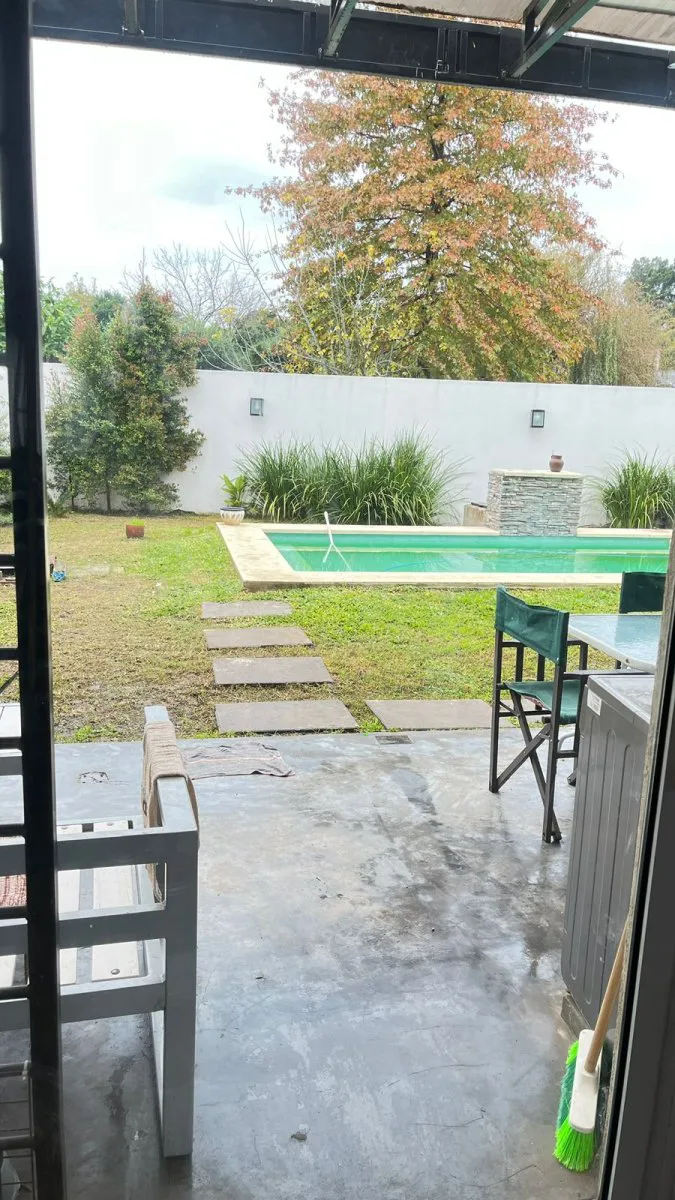 Casa de 5 ambientes ,Parque con pileta en Francisco Alvarez foto 5