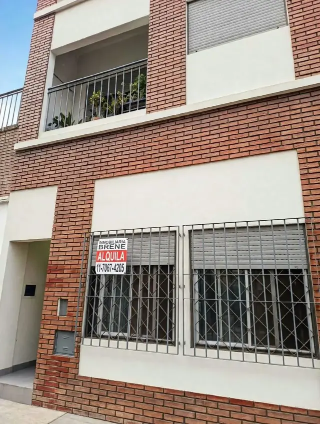 ALQUILER DEPARTAMENTO 2 AMBIENTES PLANTA BAJA A LA CALLE