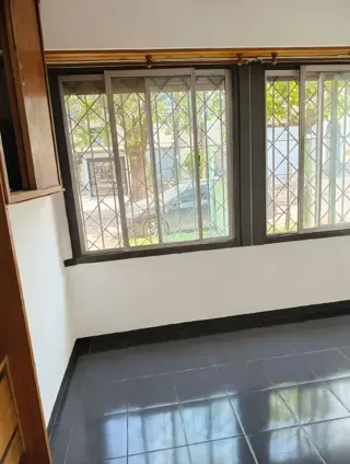 ALQUILER DEPARTAMENTO 2 AMBIENTES PLANTA BAJA A LA CALLE foto 5