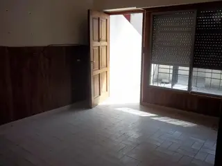 DEPARTAMENTO DE 3 AMBIENTES EN ALQUILER RAMOS MEJIA SUR.- foto 4