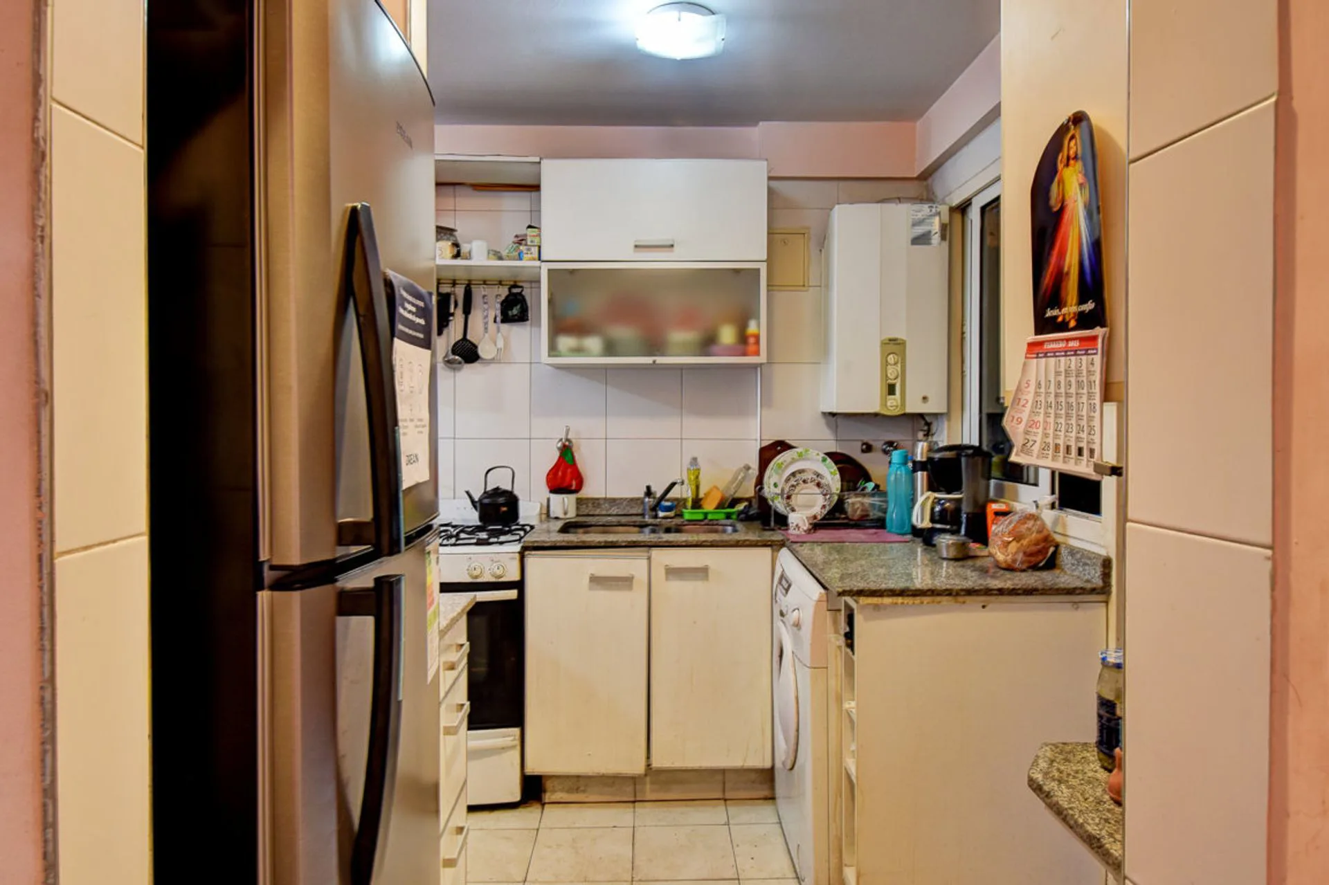 VENTA DEPTO 3 AMBIENTES CON BALCÓN   COCHERA FIJA foto 5