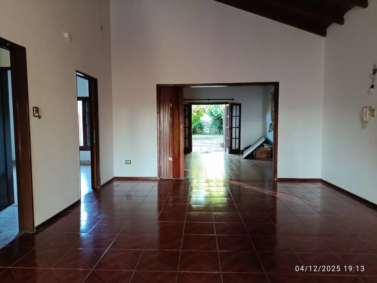CASA EN VENTA 2 DOMITORIOS BARADERO CENTRO foto 4