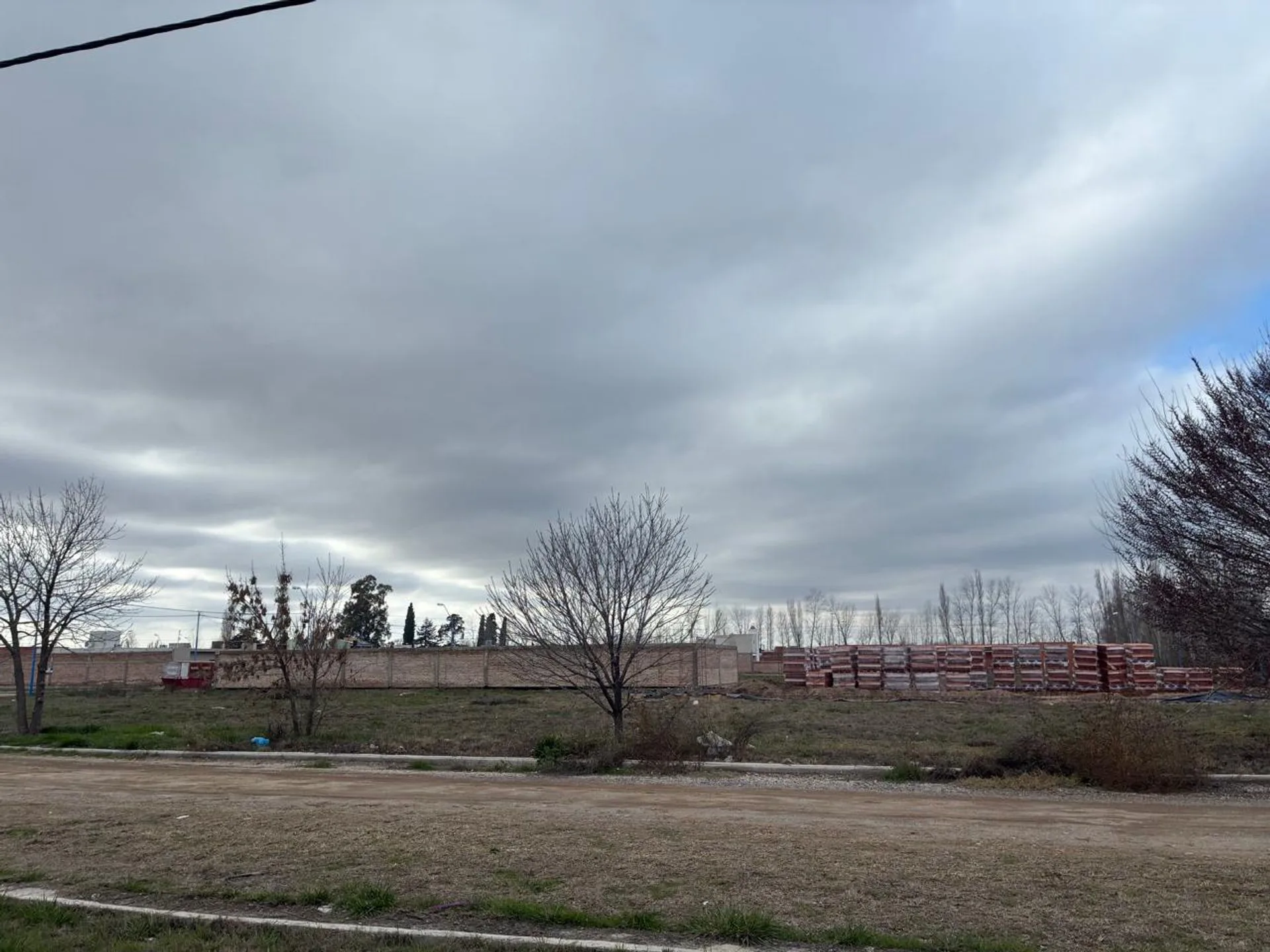 VENTA DE TERRENO EN ZONA PECINI. foto 2