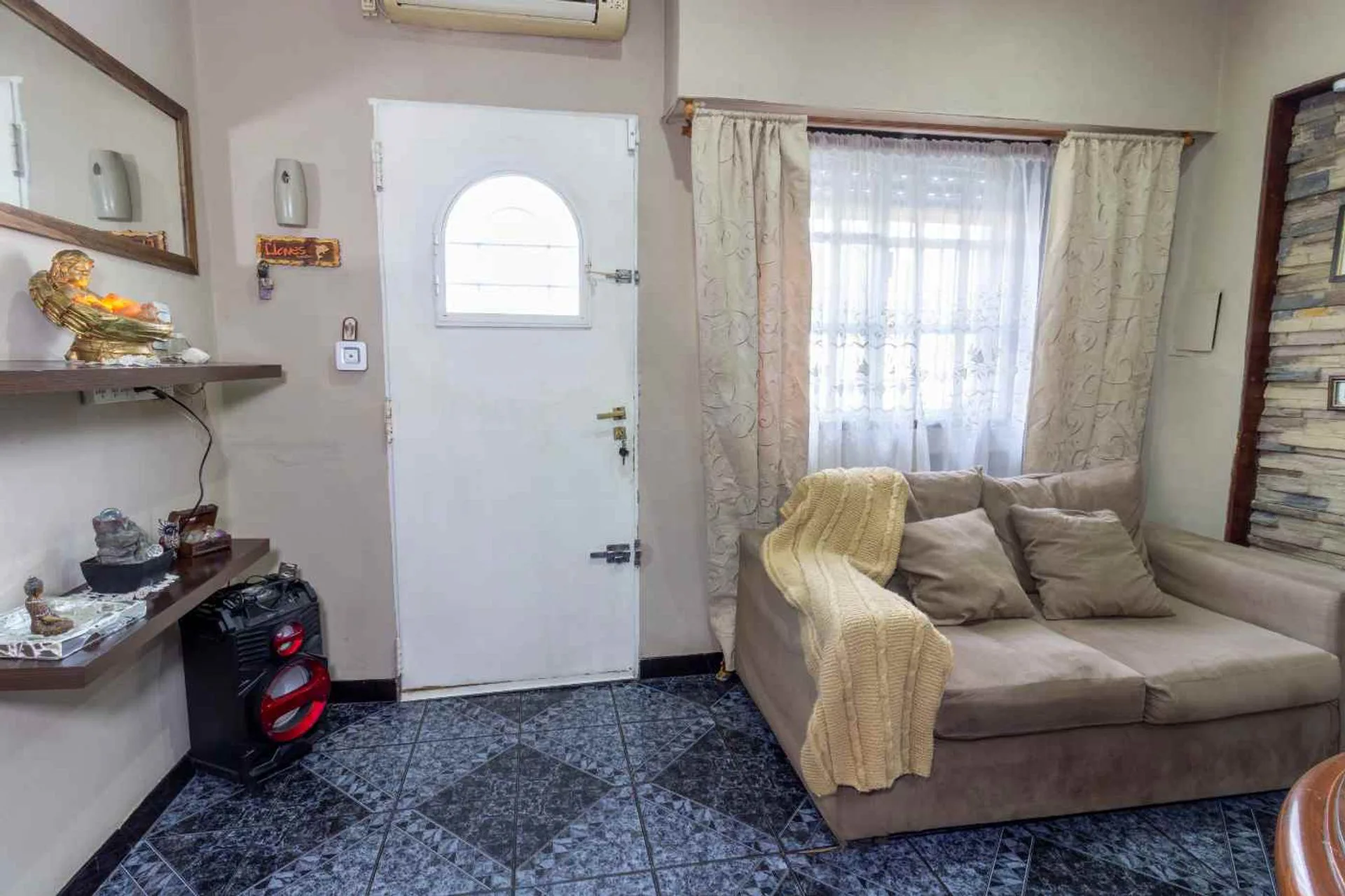 VENTA CASA PH 4 AMBIENTES SAN JUSTO FINANCIA foto 4