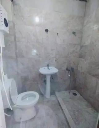 Alquiler disponible de departamento foto 3
