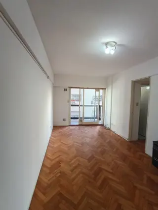 Excelente departamento de 2 ambientes en Caballito foto 1