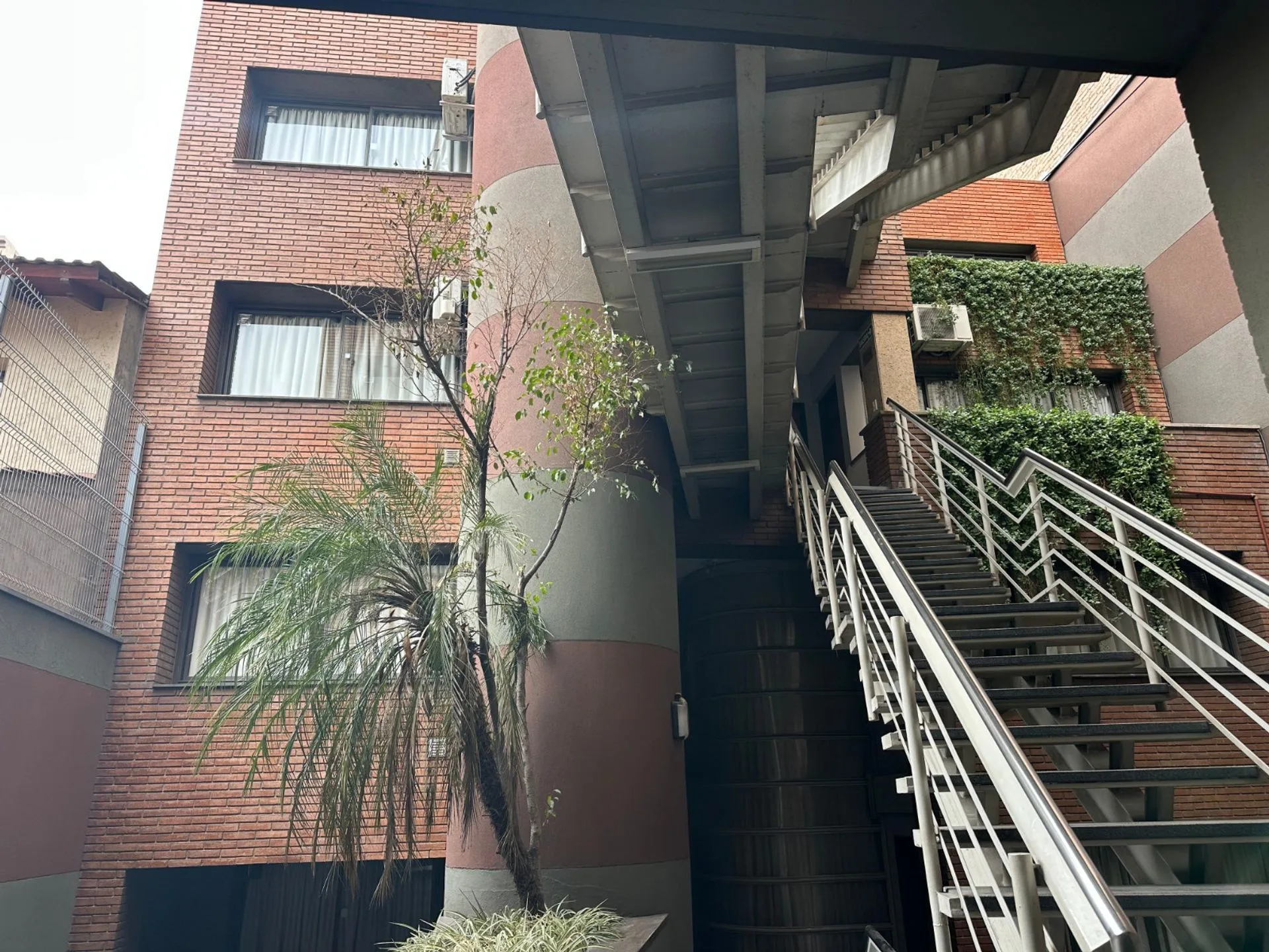 DPTO EN VENTA CENTRO AMOBLADO-APTO TEMPORARIO foto 2