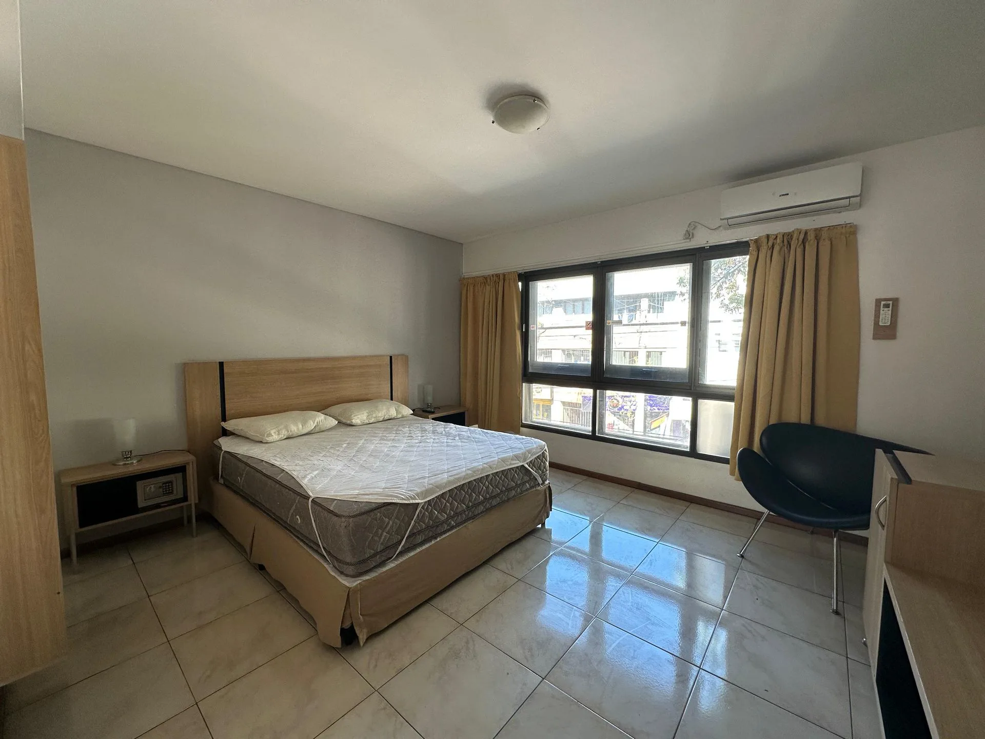 DPTO EN VENTA CENTRO AMOBLADO-APTO TEMPORARIO foto 4