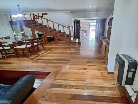 VILLA DEL PARQUE,CASA,5AMB,2COCHERAS,AMPLITUD, EXCELENTE ESTADO, GENERAL,MUY BUENA UBICACION, NO DEJE DE VERLA foto 4