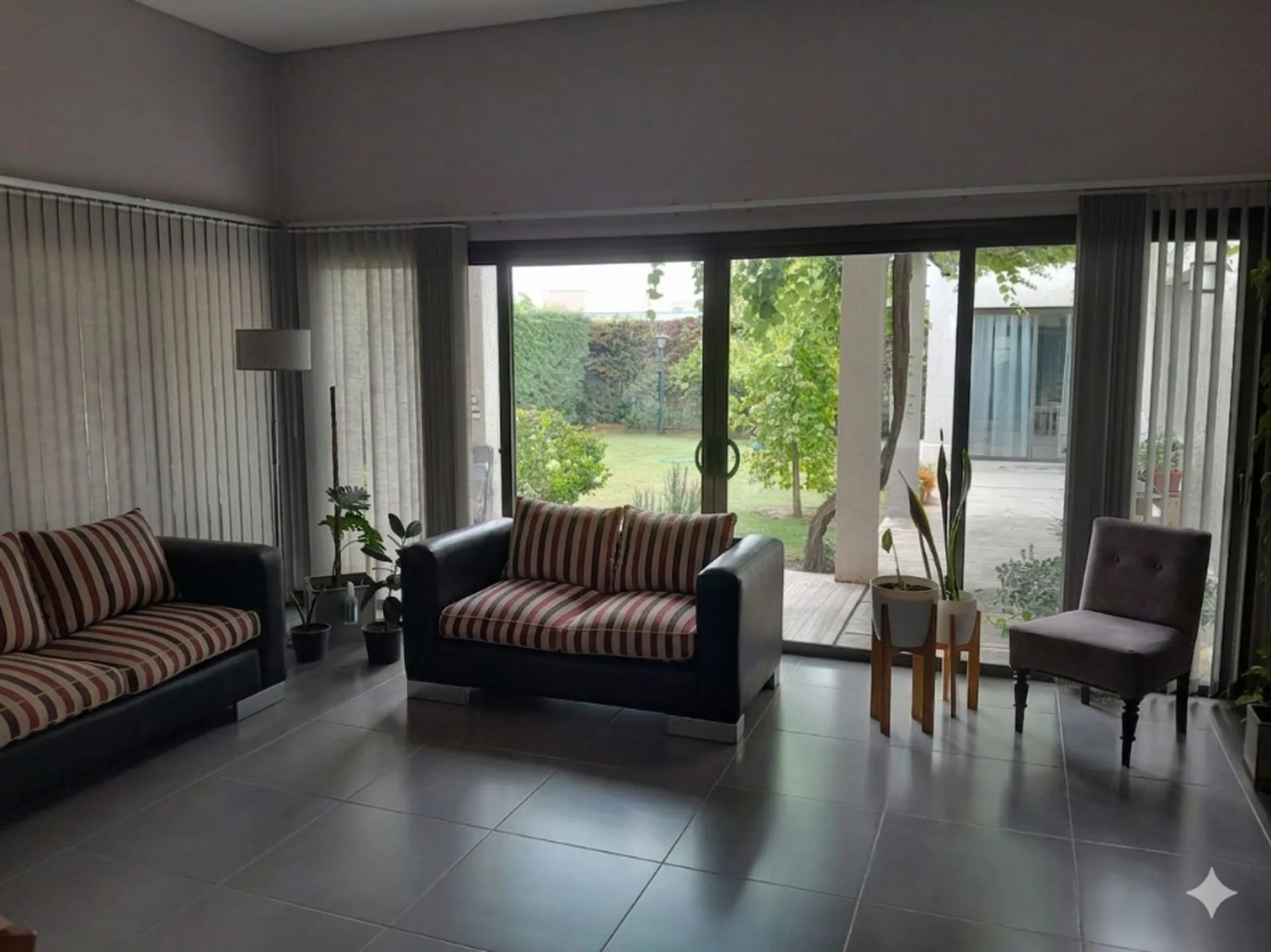 VENTA CASA BARRIO VILLA ATILIA 4 DORMITORIOS foto 2