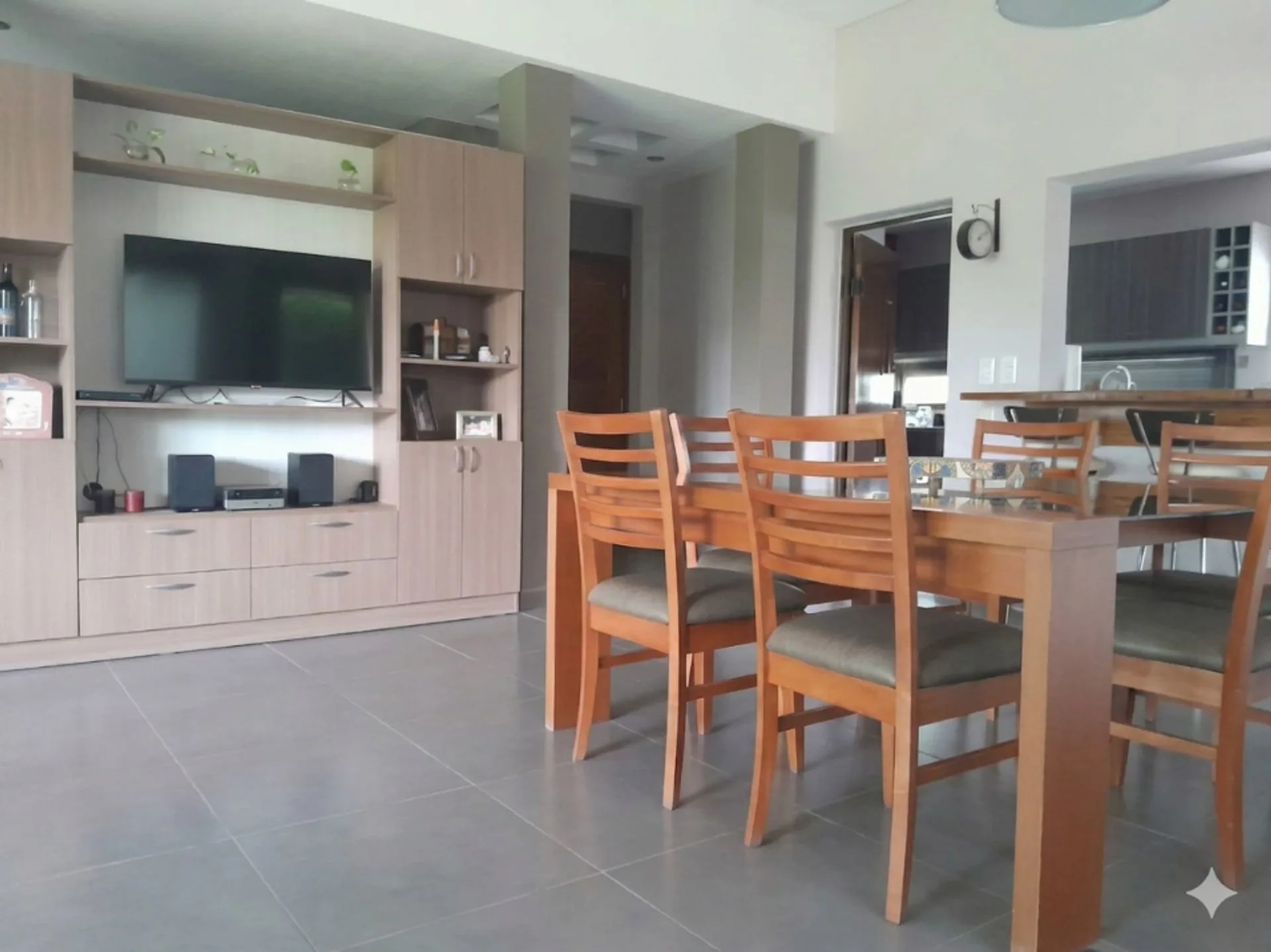 VENTA CASA BARRIO VILLA ATILIA 4 DORMITORIOS foto 3