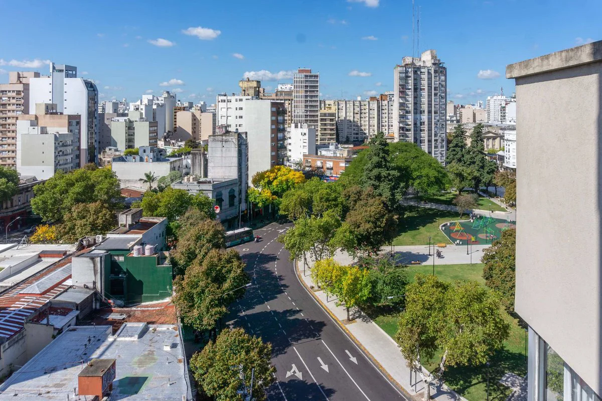 DEPARTAMENTO 3 DORMITORIOS EN VENTA LA PLATA foto 2