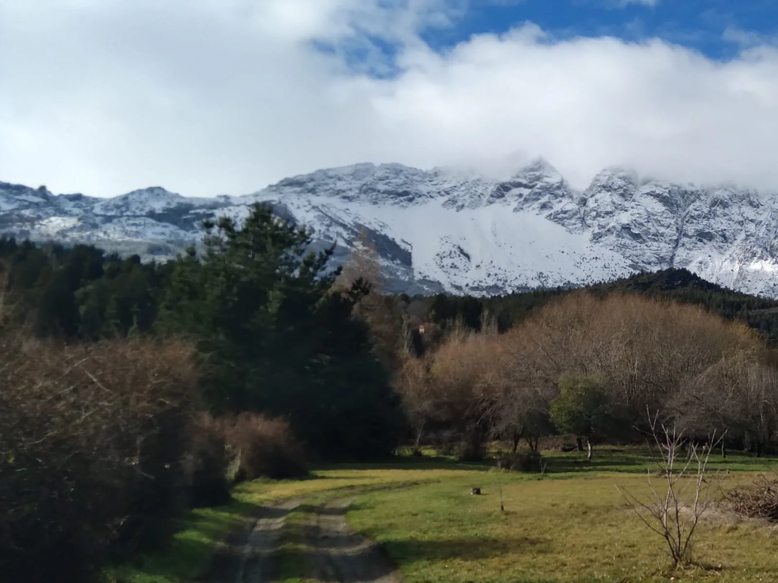 (089) El Bolsón Terreno de 900 mt² barrio Villa Turismo foto 3
