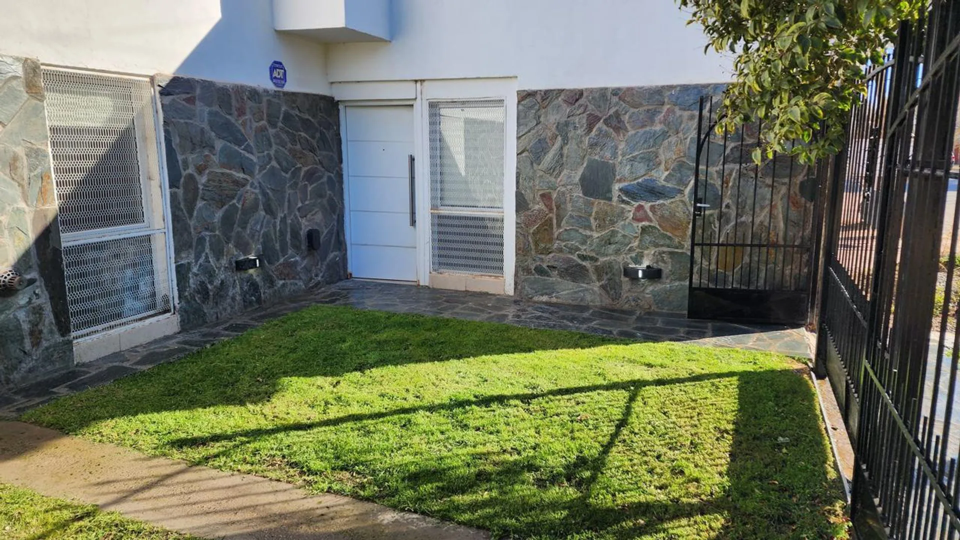 Casa en Venta, Plottier foto 2