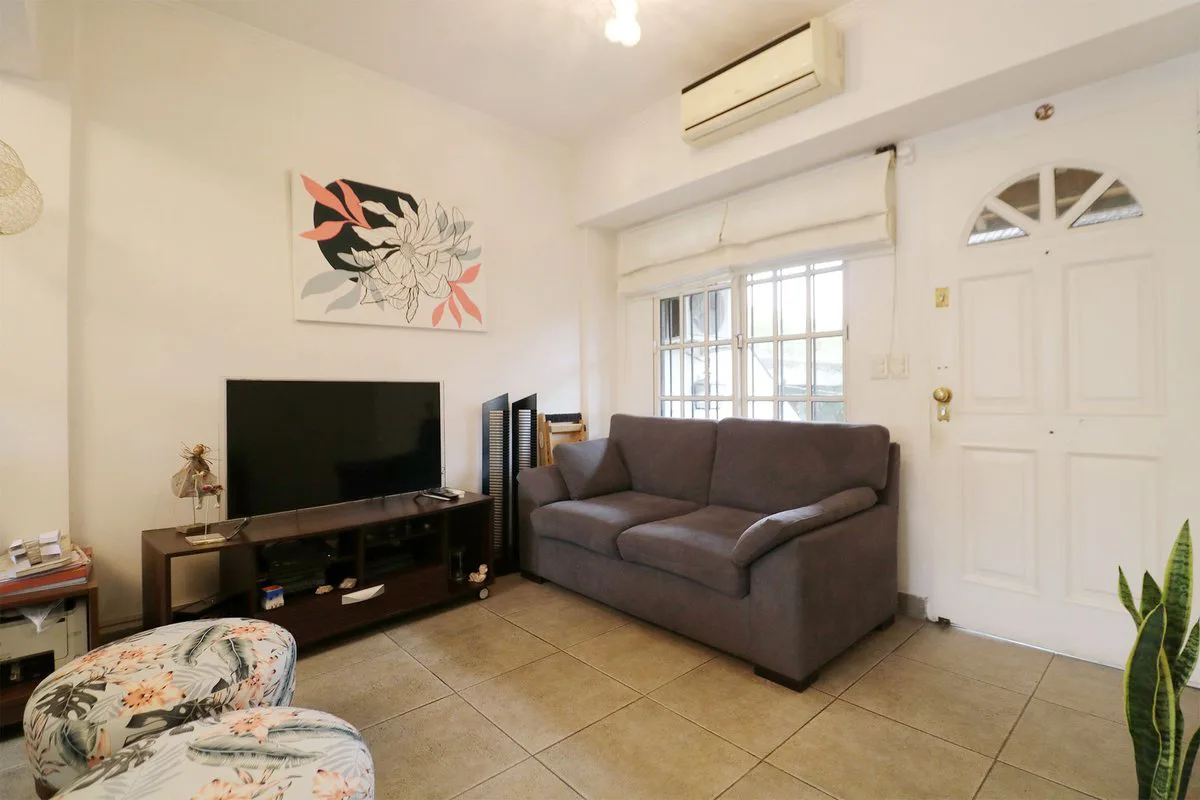 VENTA DEPARTAMENTO 4 AMBIENTES VILLA PUEYRREDON foto 3