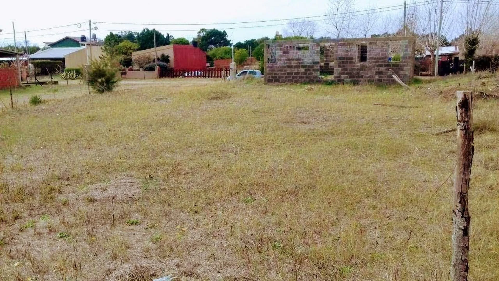 VENTA LOTE 600 M² CON OBRA INICIADA – LAS TONINAS foto 5