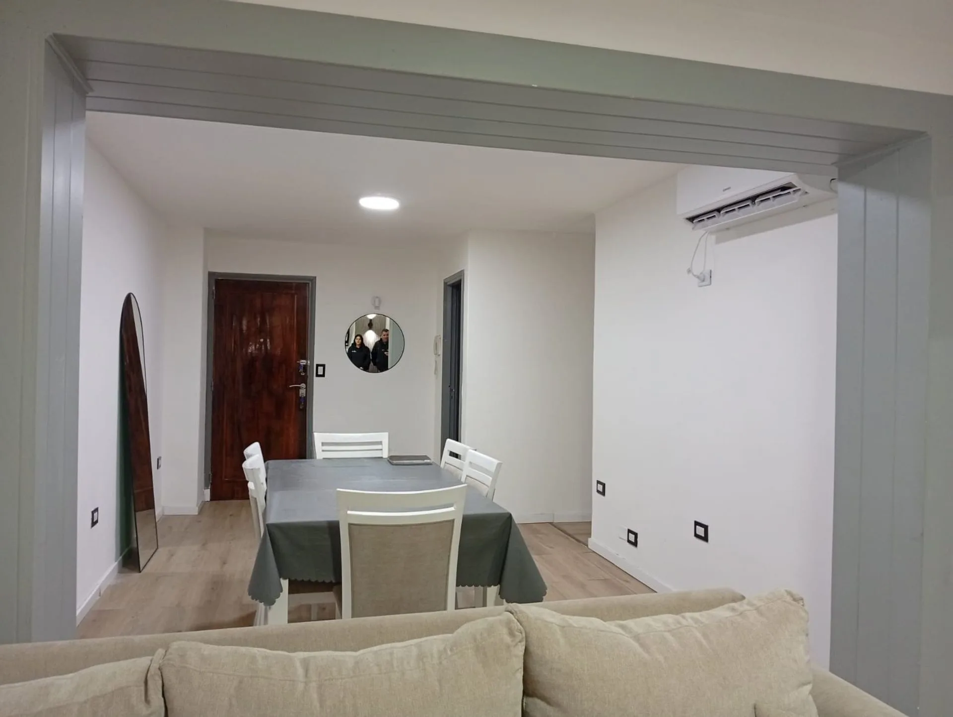 Venta depto 3 ambientes reciclado con patio. foto 5