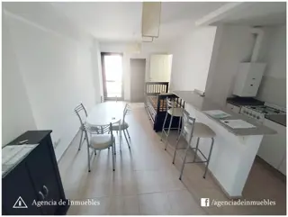 ALQUILA: Departamento 1 Dormitorio ubicado en calle Balcarce al 450 deBarrio Nueva Córdoba.  El departamento cuenta con: Living-Comedor ampliocon cale foto 1