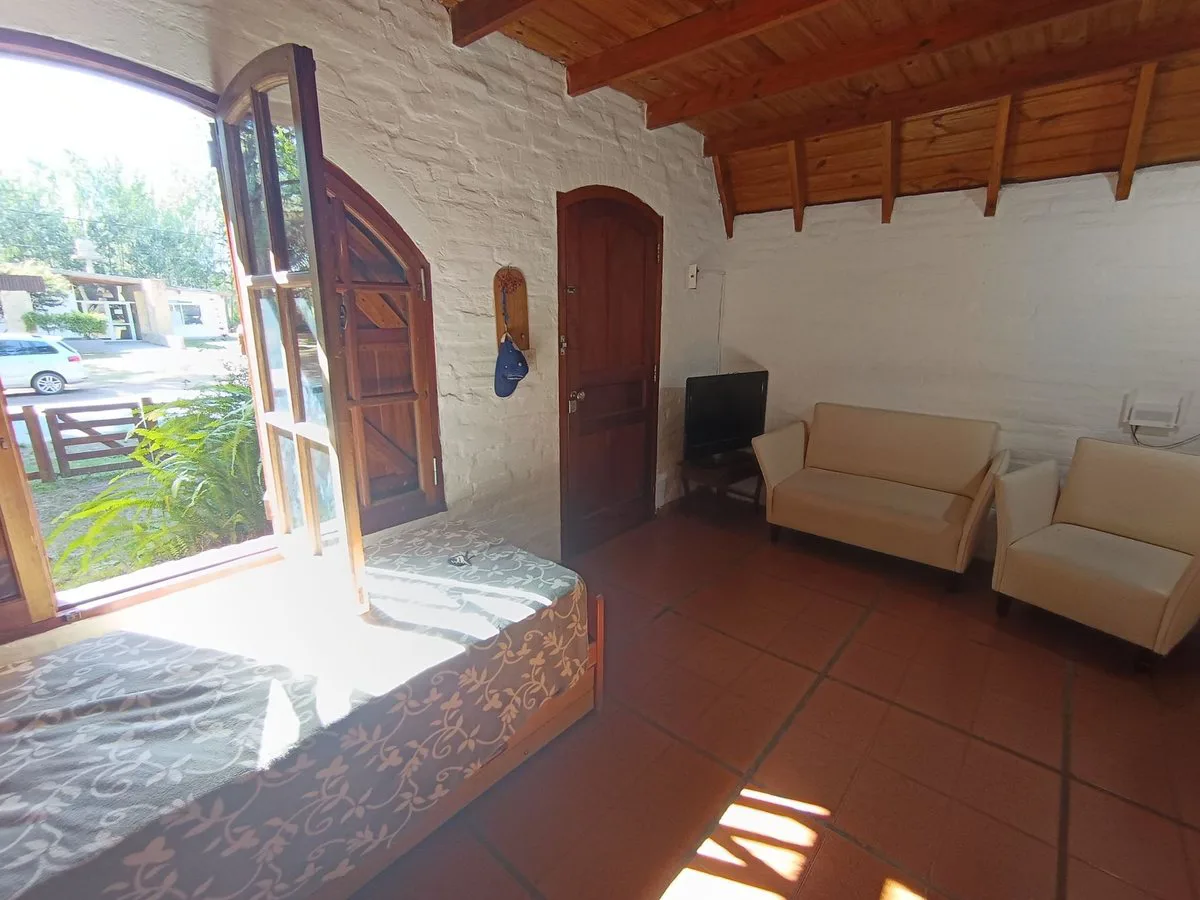 Casa en Venta COSTA DEL ESTE 3 ambientes foto 4