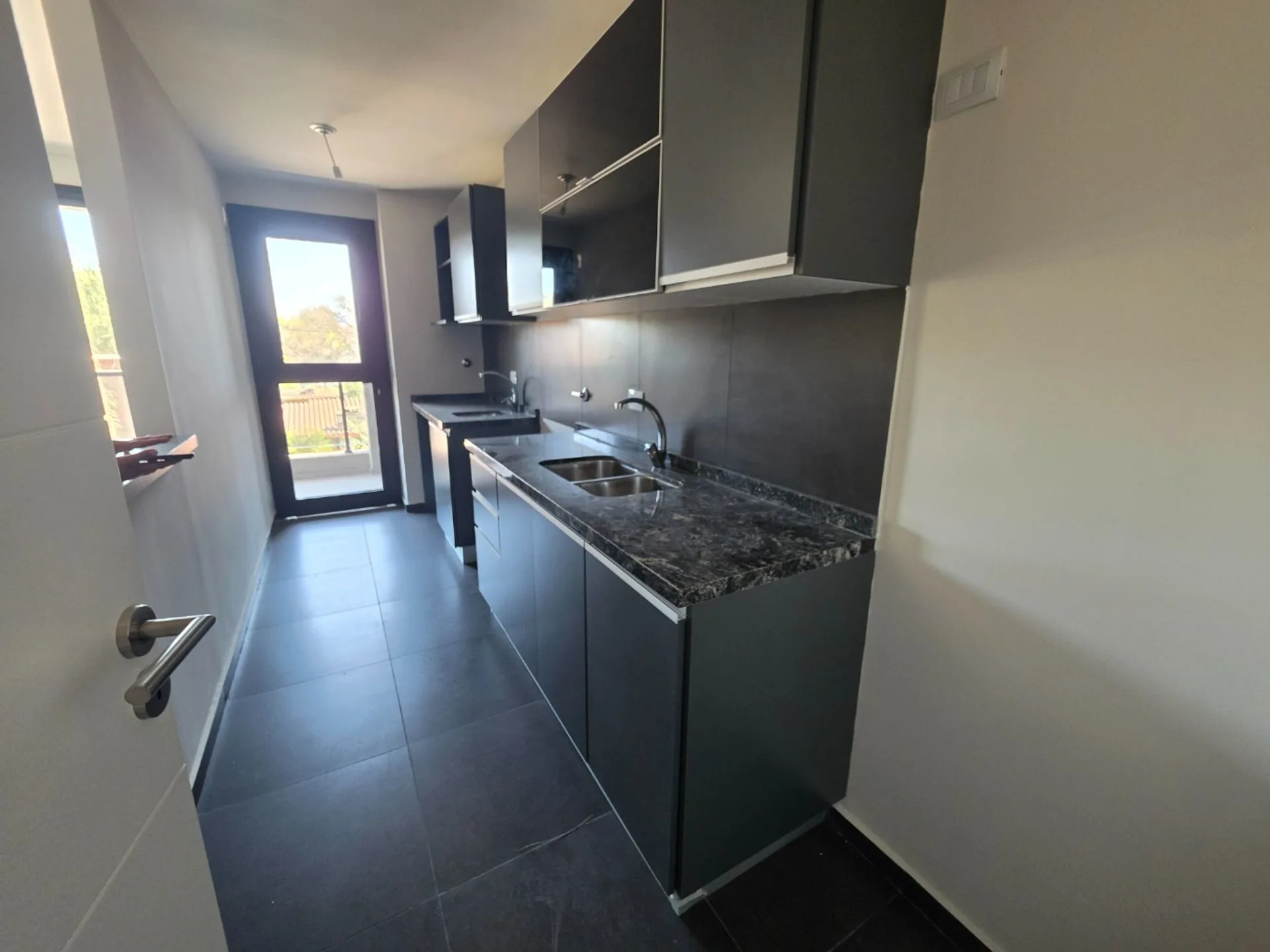 Venta dpto 3 dormi 2 baños premium zona norte foto 5