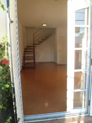 dúplex 2 y medio ambientes con garaje, RIVADAVIA 61. APTO CREDITO foto 3
