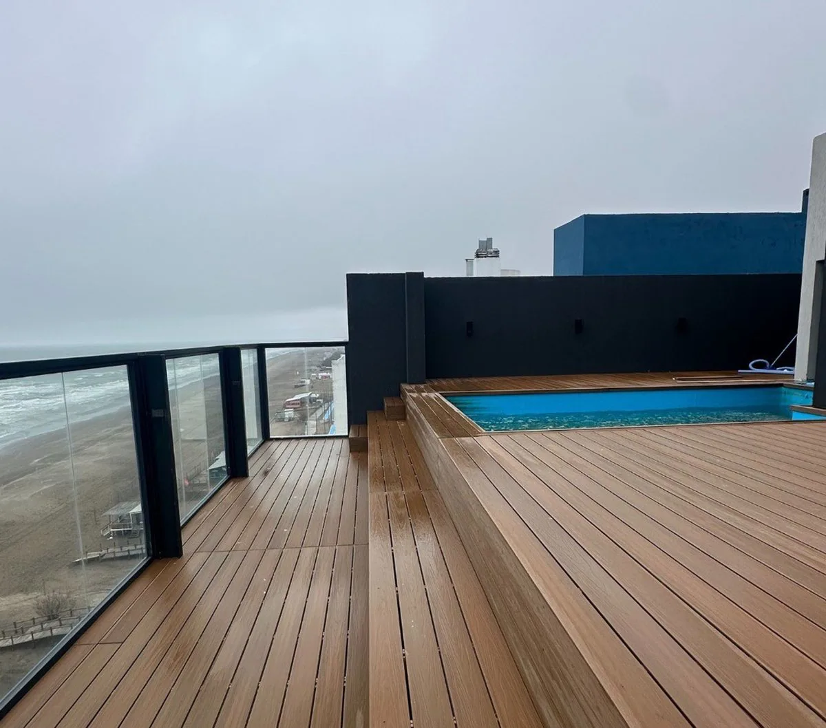 VENTA SEMIPISO A ESTRENAR FRENTE AL MAR. PISO 2 foto 4