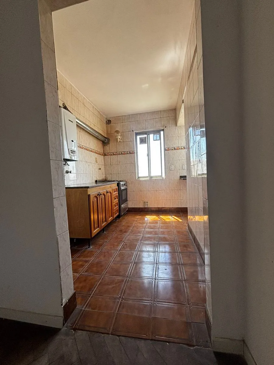 DPTO 3 AMB EN VENTA VILLA CELINA CON COCHERA foto 4