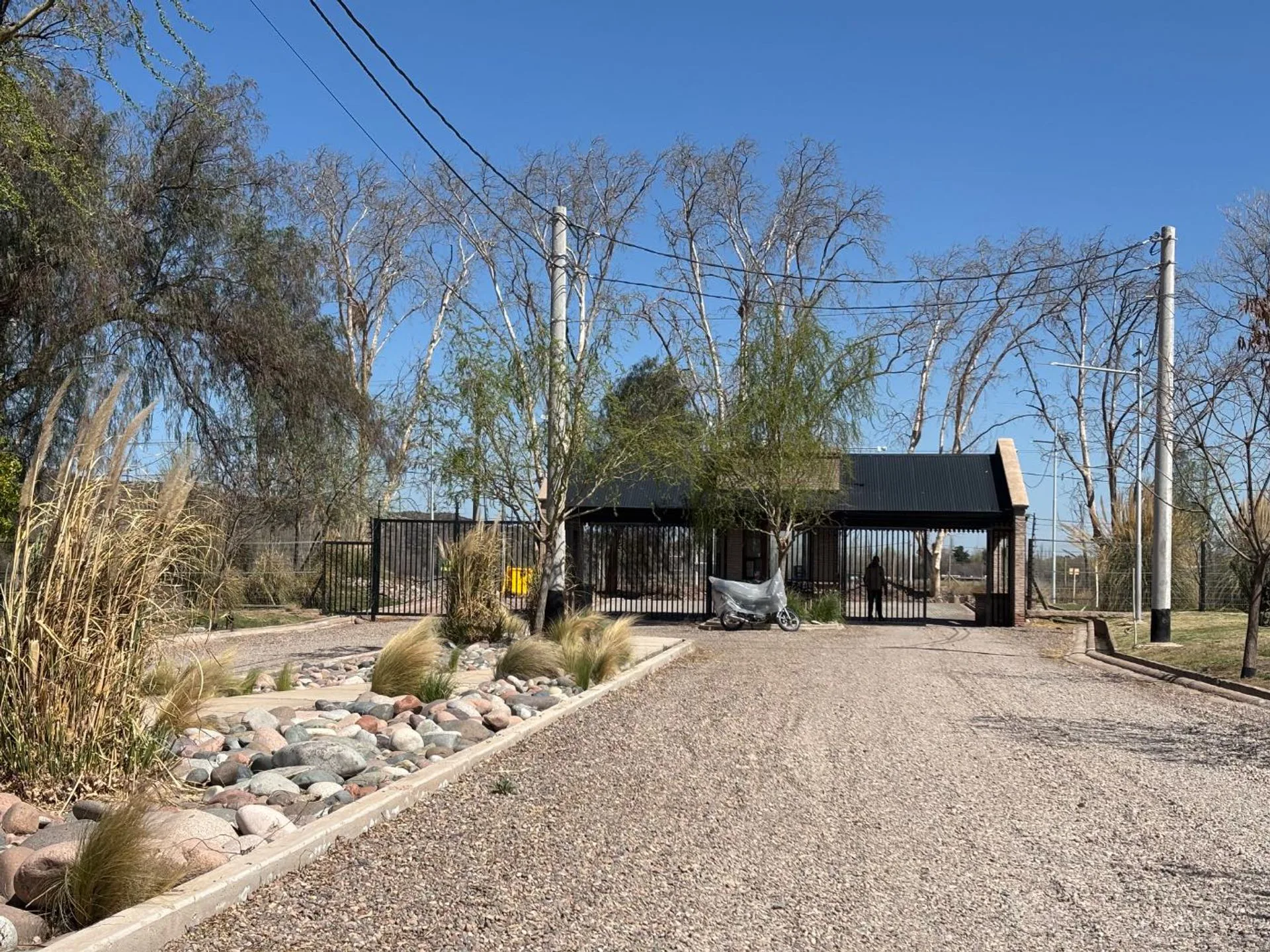 LOTE EN VENTA EN PEDRIEL LUJAN DE CUYO foto 5