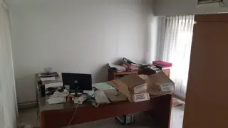 INMEJORABLE EDIFICIO COMERCIAL O INDUSTRIAL DE 13.500 M2  PARA EMPRESA O INDUSTRIA foto 1