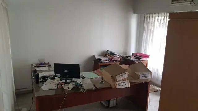 INMEJORABLE EDIFICIO COMERCIAL O INDUSTRIAL DE 13.500 M2 PARA EMPRESA O INDUSTRIA