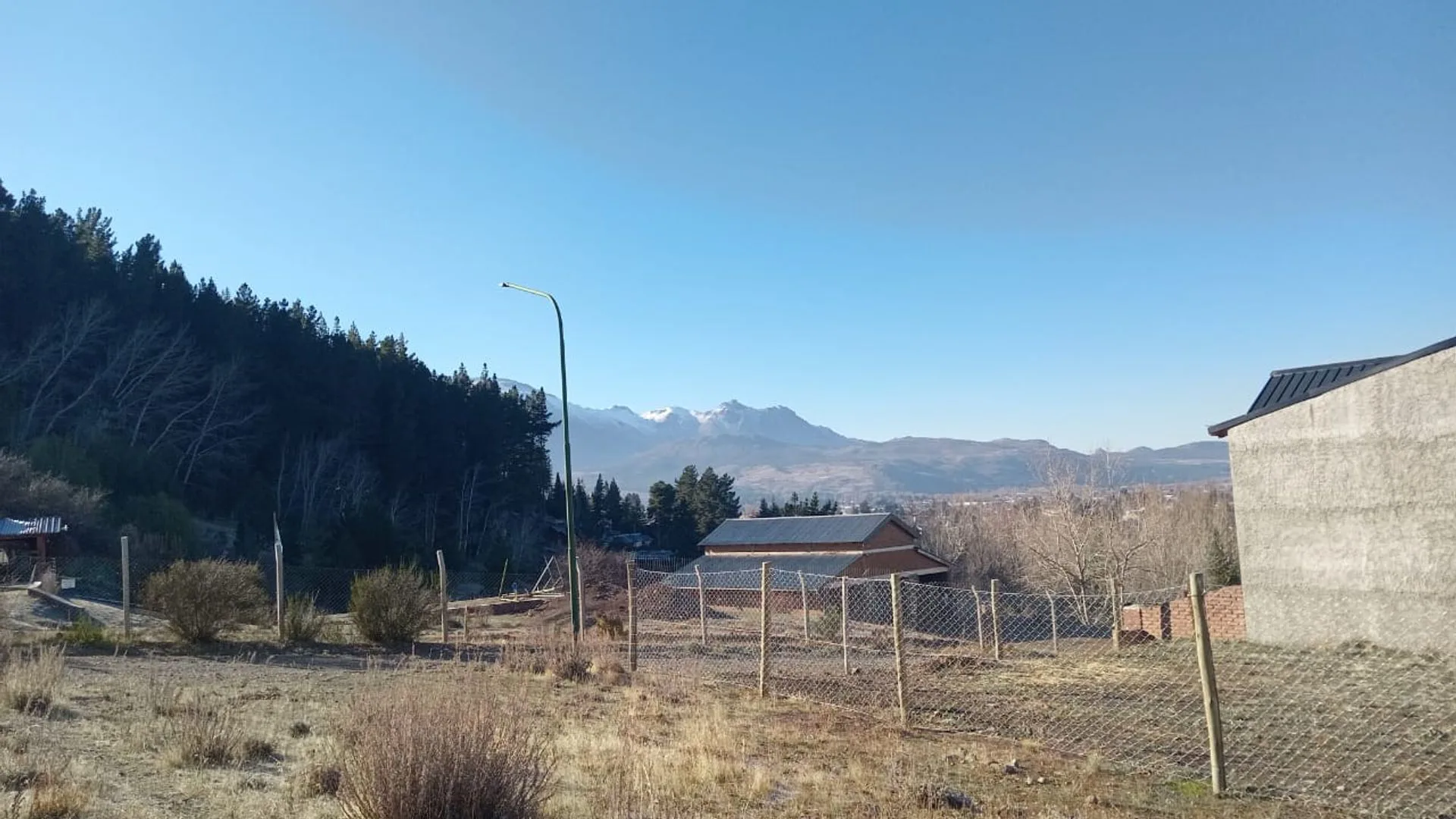 Terreno en Esquel 468m2. Con Servicios. foto 5