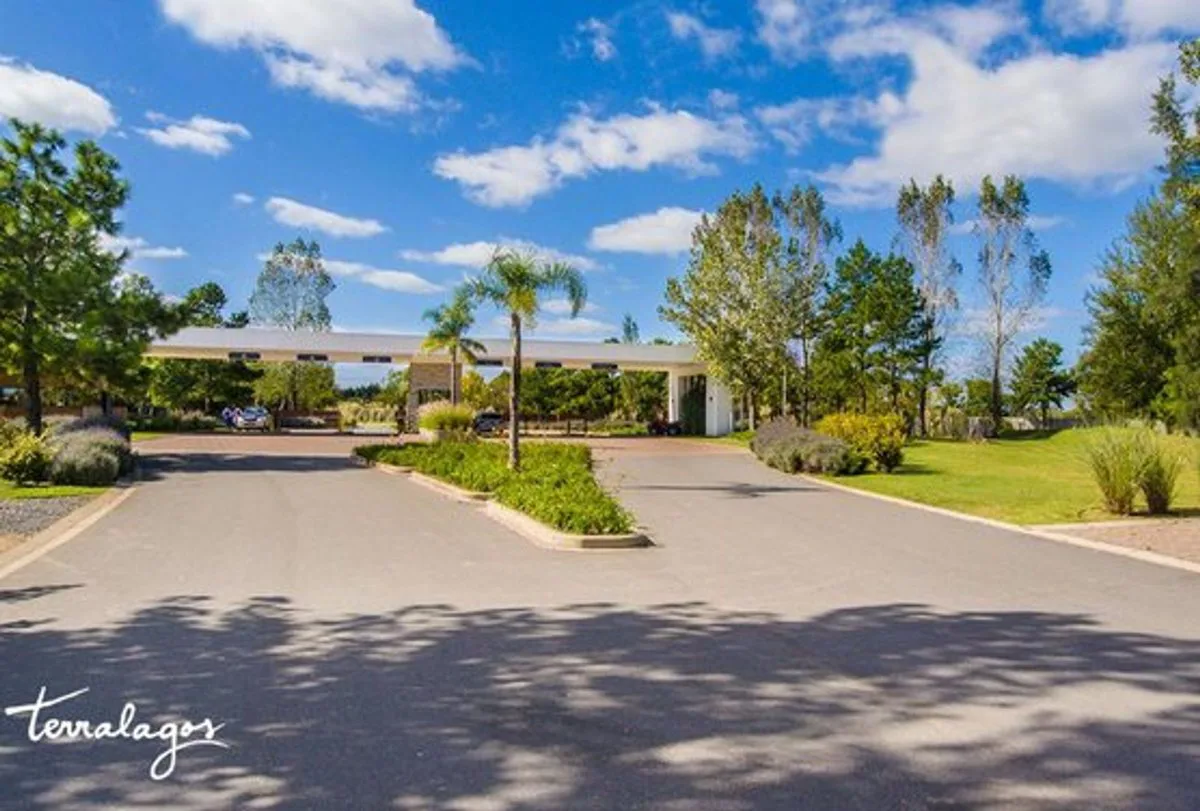 LOTE TERRALAGOS A LA LAGUNA 130.000 + CUOTAS foto 4