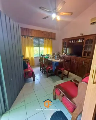 VENTA DE CASA 3 AMBIENTES CON AMPLIO PATIO Y LAVADERO foto 2