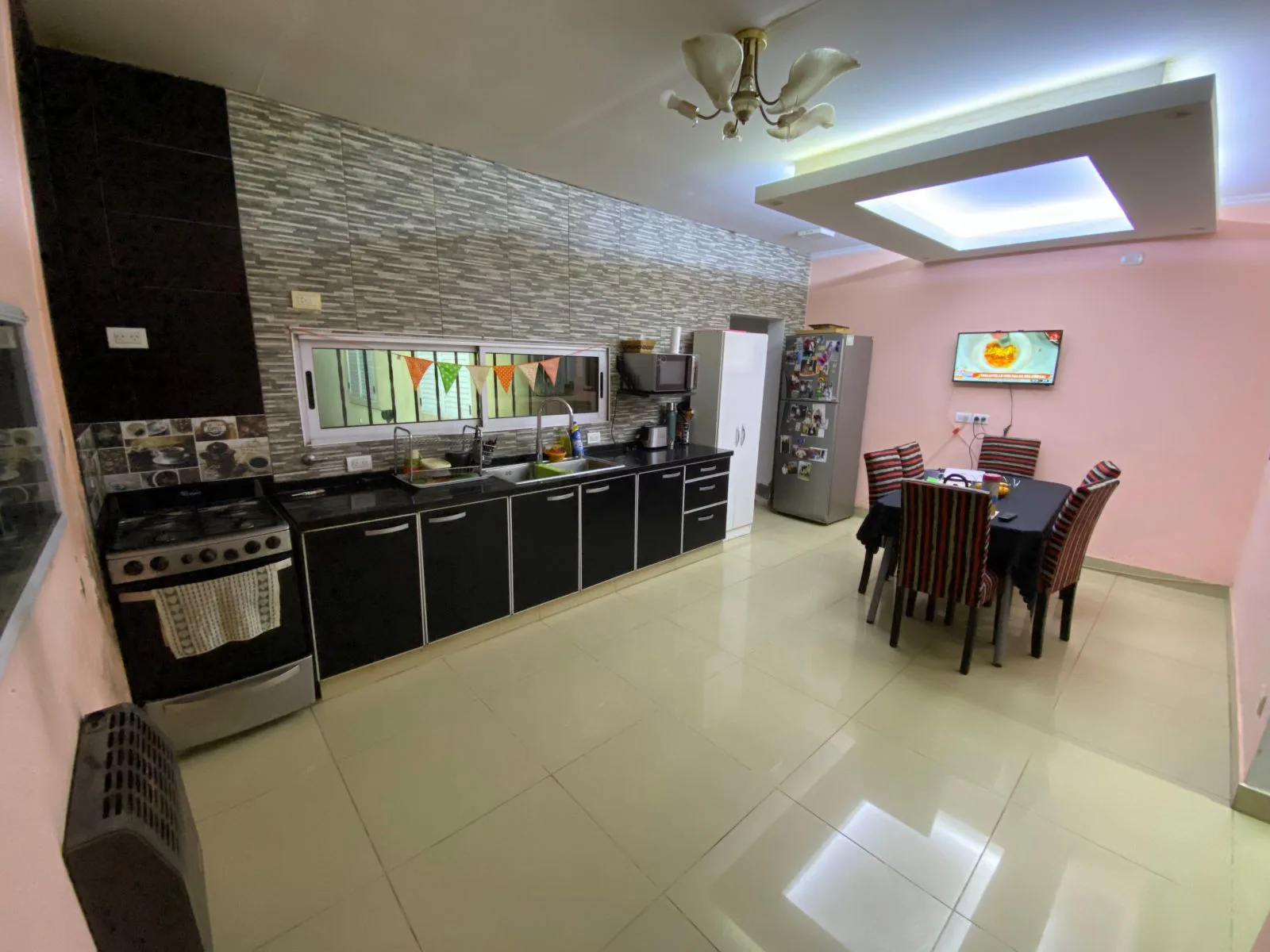 Casa en Lote de 550 m² foto 3