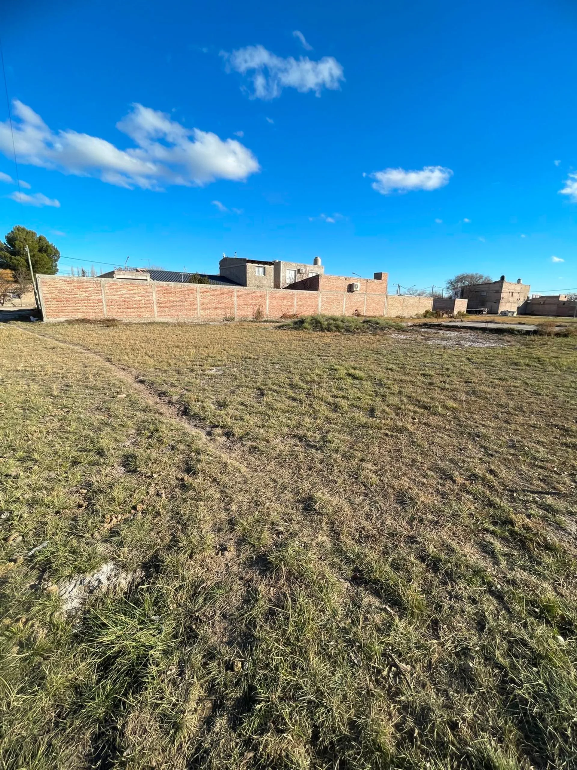 LOTE EN VENTA EN MAINQUE foto 5