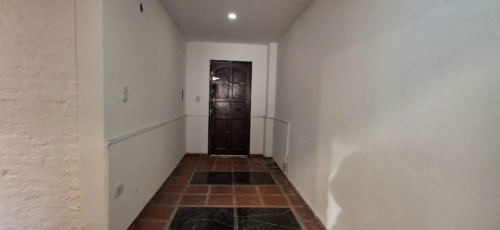 DTO EN LANTA BAJA TIPO LOF DE AMPLIAS DIMENSIONES foto 2