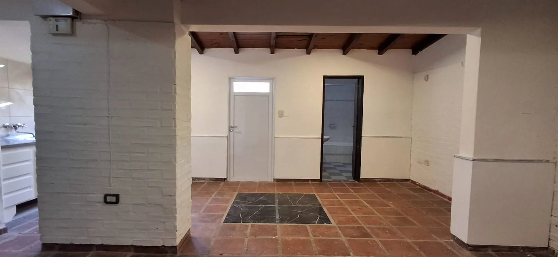 DTO EN LANTA BAJA TIPO LOF DE AMPLIAS DIMENSIONES foto 3