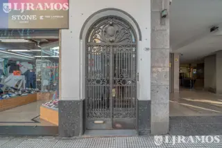 Departamento Apto Profesional 2do piso a la calle foto 2