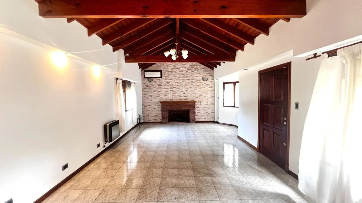 Venta Casa El Trebol en Barrio la Arboleda foto 2
