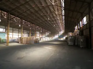 GALPON EN ALQUILER / PARQUE INDUSTRIAL Y TECNOLÓGICO DE QUILMES foto 1