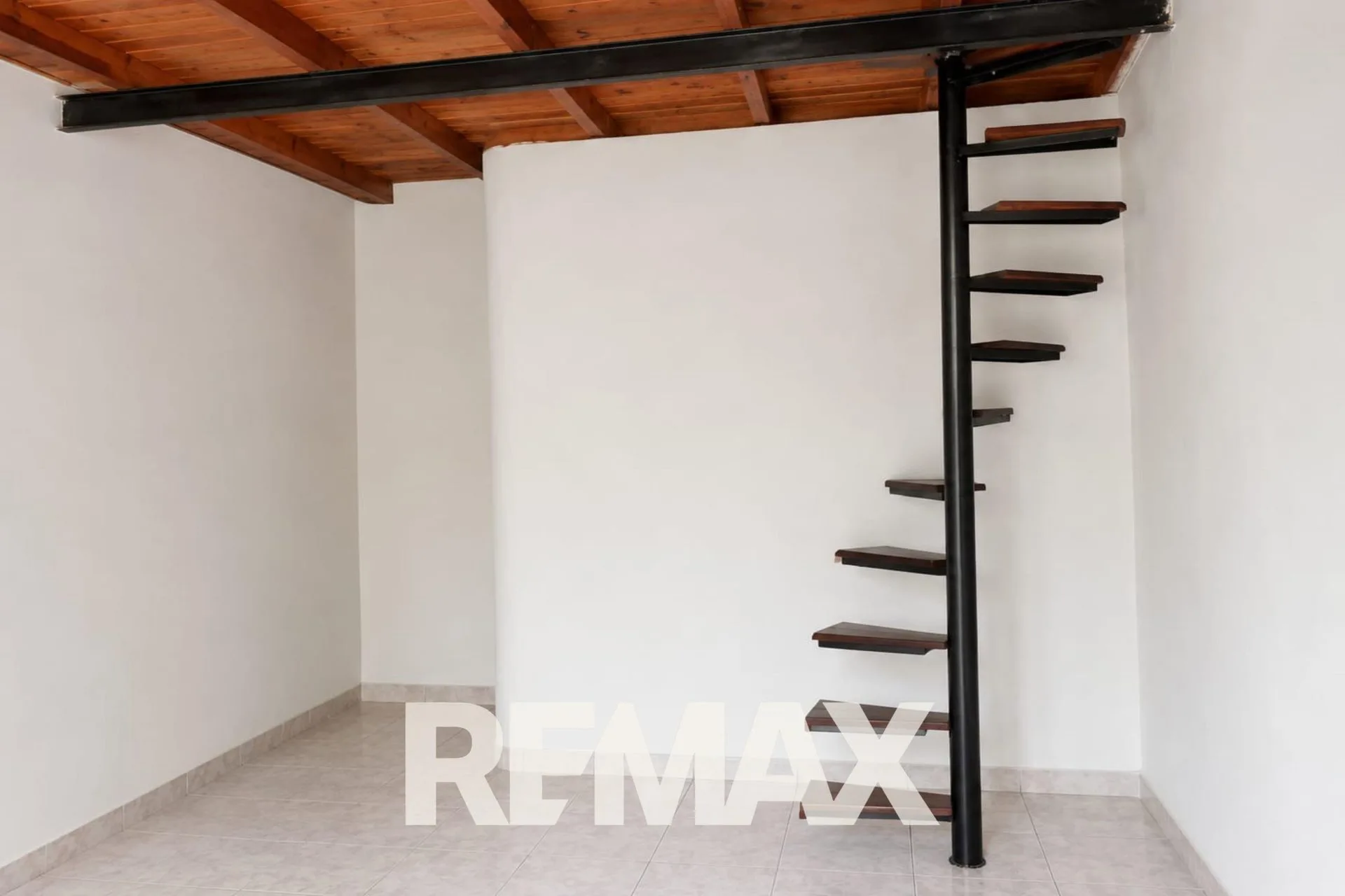 Venta de dos locales comerciales en Firmat foto 3