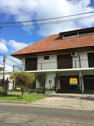 Hermoso Triplex Frente a Plaza Colon Cercano a Avs, Gba Sur - Zonaprop foto 1