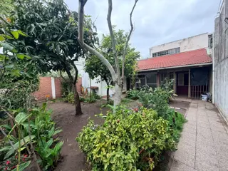ALQUILER DE CASA 3 AMBIENTES, LANUS E. foto 2