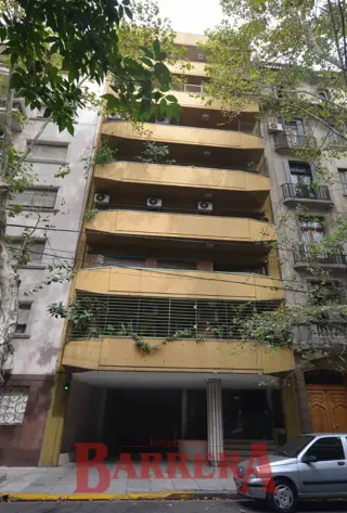 semipiso 3 ambientes con dependencias y cochera espacio foto 1