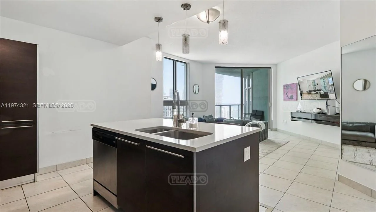 1900 N Bayshore Dr. #2810 1900 foto 3
